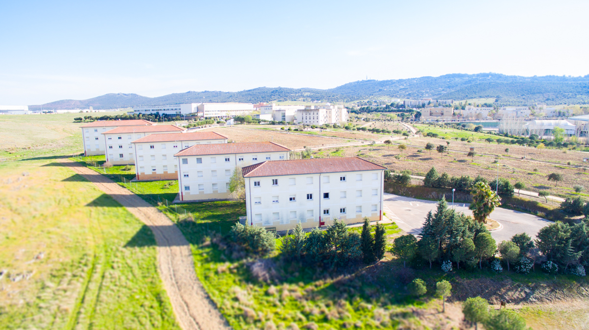 Bienvenida apartamentos universitarios Cáceres